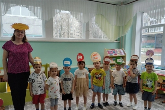 "Любознайки" отправились в космическое путшествие