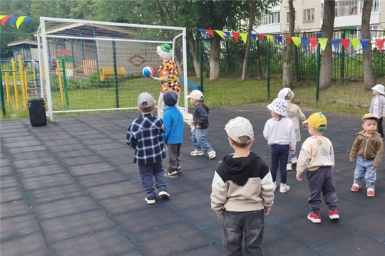 "Мой веселый, мяч!  игры для малышей