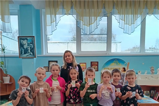 "Разговоры о Пасхе в выпускной группе дошколят"