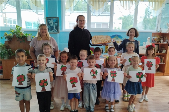 "Православный праздник Преображения Господня - Яблочный Спас"