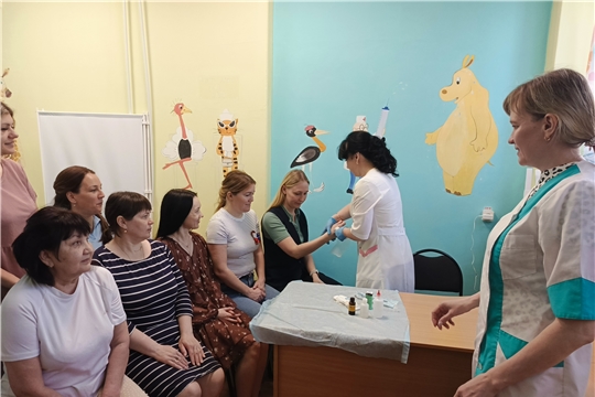 21.04.2026 В детском саду провели семинар-практикум по оказанию первой помощи и профилактике детского травматизма