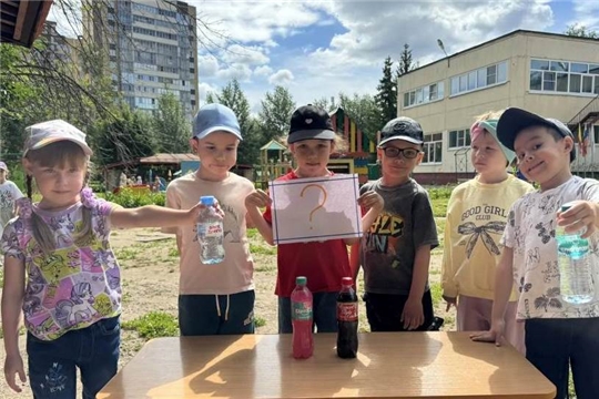 А что вы знаете о полезных и вредных напитках для детского организма?