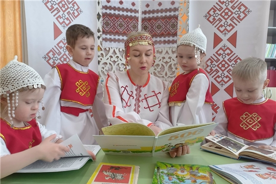 Литературная гостиная «Читаем на родном языке».