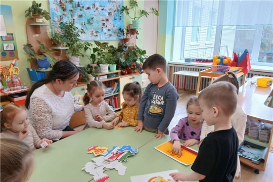 29 апреля - День государственных символов Чувашской Республики.