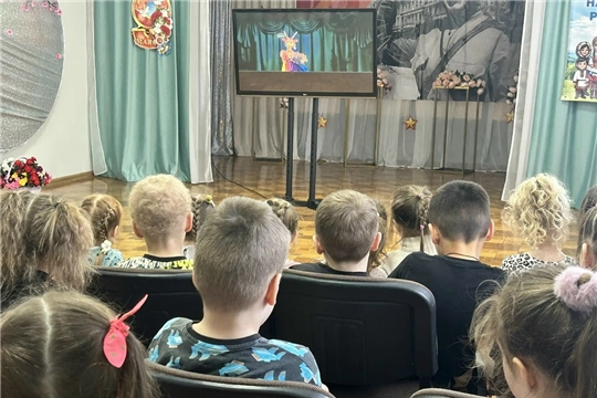 Показ мини-спектакля «Случай в группе раннего развития «Козлятушки»