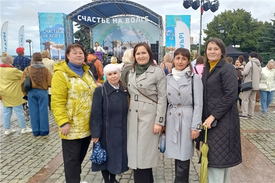 Ретроспектива «Чебоксары — счастье на Волге» в честь 557-летия города.