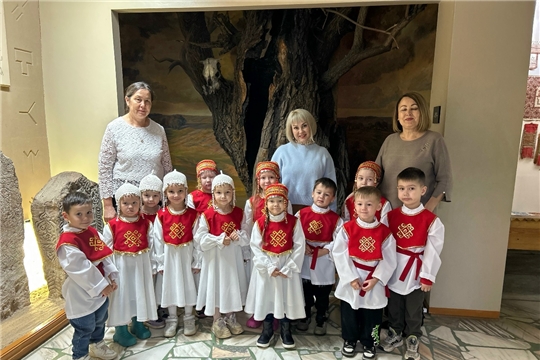«Звездочки» посетили Литературный музей имени К. В. Иванова.