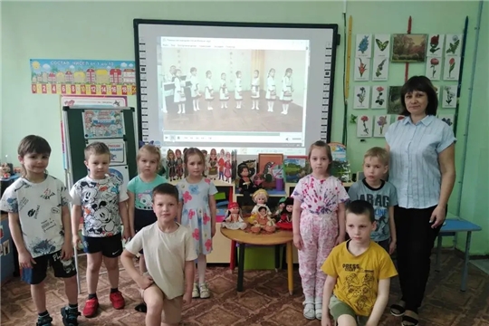 Онлайн-встреча в рамках проекта "Мост дружбы": обмен традициями с друзьями города Балахны