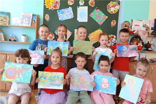 "Волшебные краски Эбру": итоги творческого кружка!