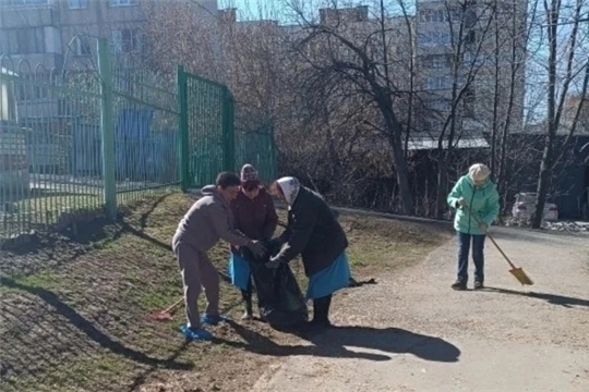Весенний субботник.