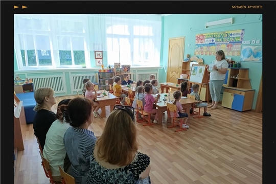 Отчетное занятие по программе «Умные ладошки» на тему «Березка в зеленом платье»