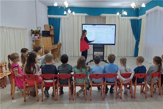  Маленькие шаги к большому здоровью: будущие врачи провели урок правильного питания в детском саду № 116