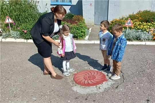 «Осторожно, люки»!