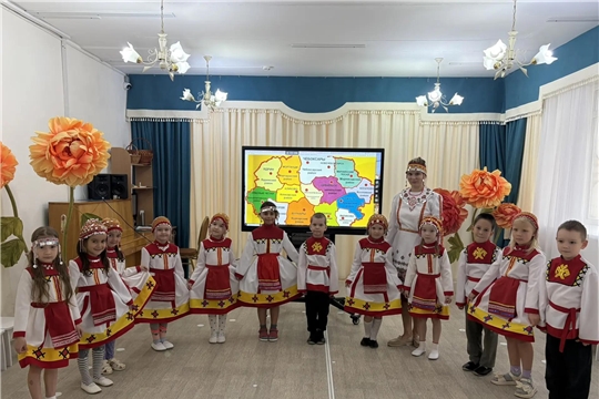 Тематическое занятие "Познай свой край" в группе "Звездочки"