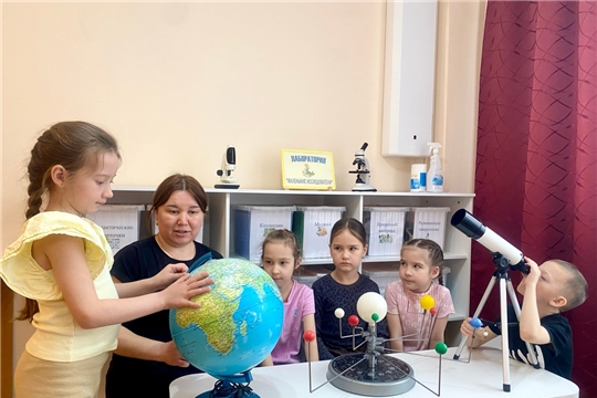 Познавательный час «Путешествие к звездам»