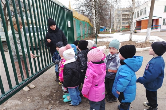 В детском саду прошла познавательная беседа на тему личной безопасности