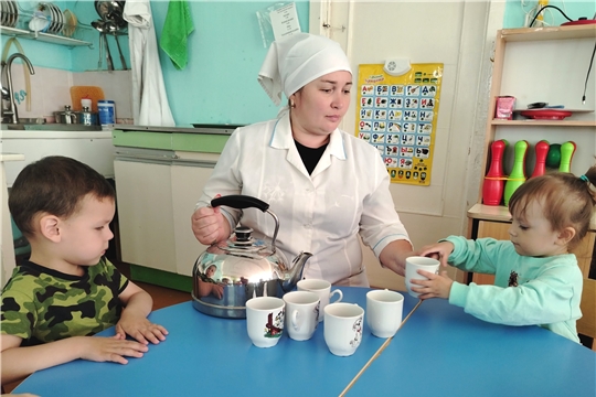 Питьевой режим в детском саду: заботимся о здоровье в жару.