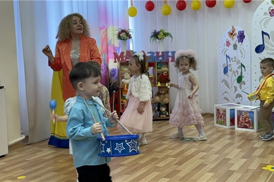 Наступила весна и вместе с ней к нам пришёл прекрасный праздник – Международный женский день 8 марта