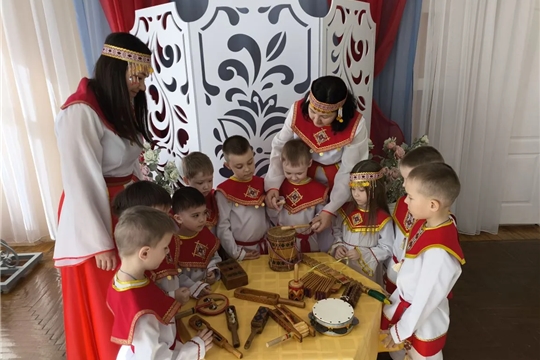 Знакомство с чувашскими музыкальными инструментами