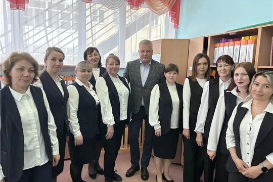 Встреча коллектива с кандидатом в депутаты Государственного совета Чувашской Республики нашего округа Серегиным С. Б.