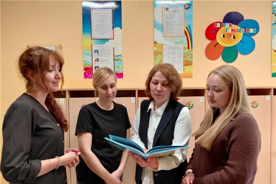 Знакомим родителей с летним меню детей в ДОУ
