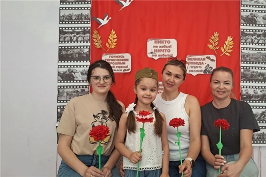 Мастер-класс "Символ Победы - красная гвоздика"