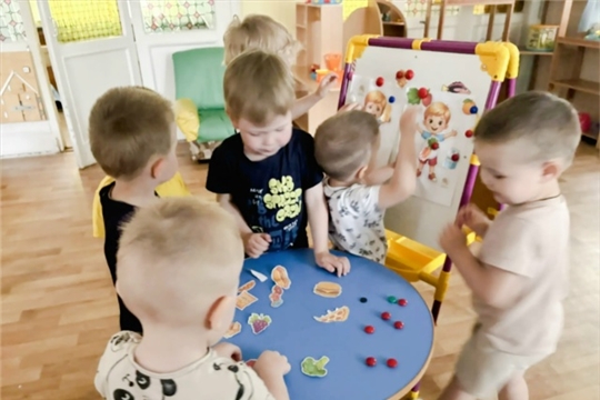  «Накорми малышей»