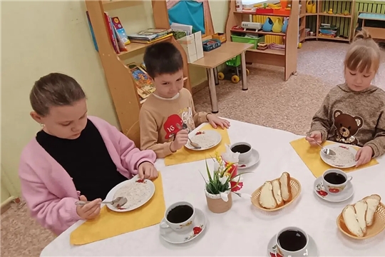 Утро начинается со здорового завтрака