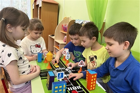 Закрепляем правила дорожного движения!