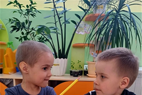 Правила безопасного поведения детей при работе с карандашом