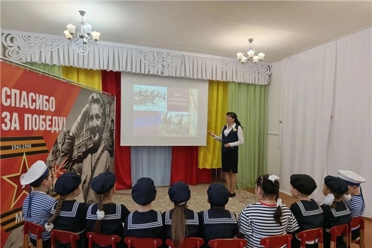 Познавательный час «Они сражались за Родину» в подготовительных группах