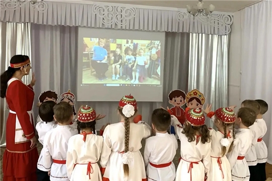 "Мост дружбы": культурный диалог