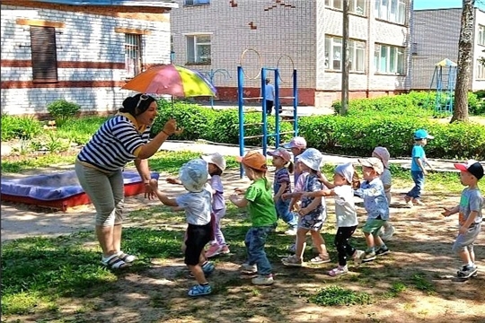Обучение через игру: безопасность на прогулке