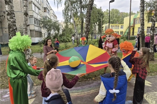 Фестиваль "Школьный бульвар" собирает друзей