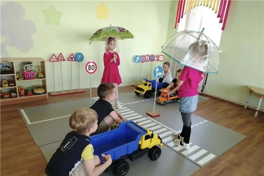 Осторожно, дождь! Как безопасно переходить дорогу
