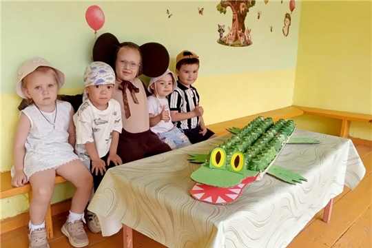 Лето, солнце, Чебурашка...