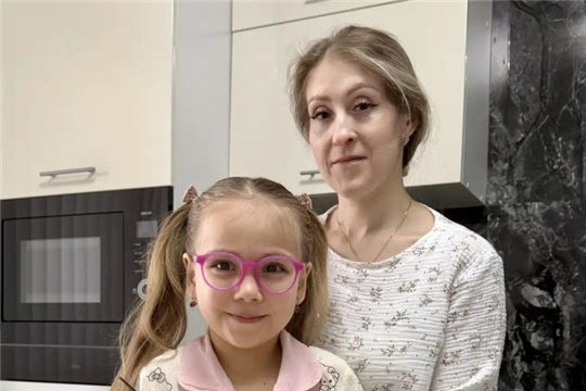Праздничный стол для мамы