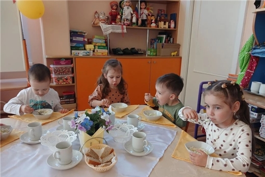 Летняя сервировка стола