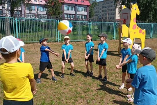 Спортивное лето "День мяча и скакалки"