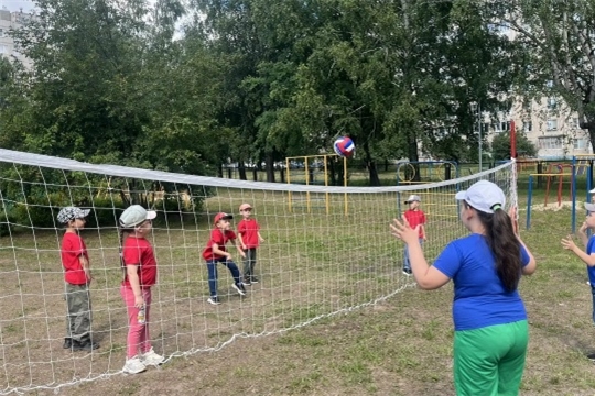 "Веселый мяч"