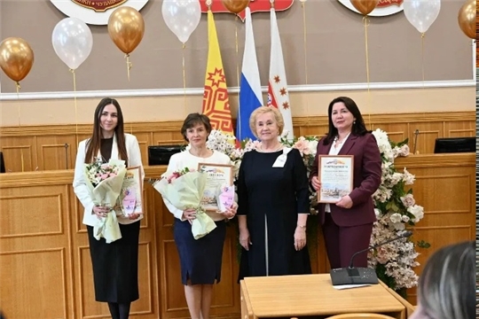 ПОЗДРАВЛЯЕМ!