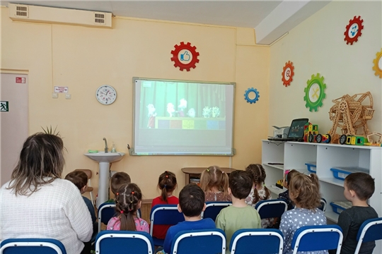 Мини-спектакль «Случай в группе раннего развития «Козлятушки»