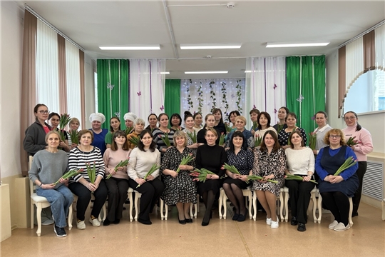 Городская акция «Удели внимание – поздравь с праздником»