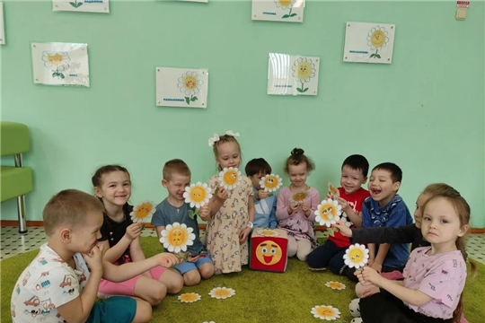 Игровое занятие с воспитанниками "Экскурсия по городе эмоций"