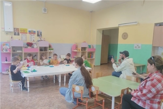 Отчетное занятие "Маленький художник"