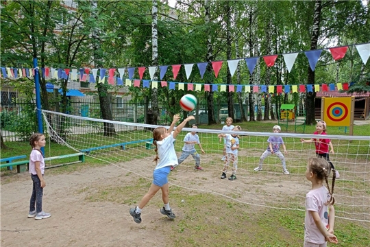 Игры в пионербол
