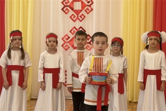 В краю ста тысяч песен