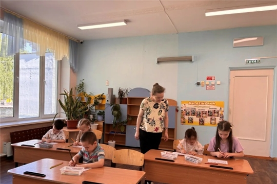 Отчётное занятие в кружке "Умники и умницы: подготовка к школе"
