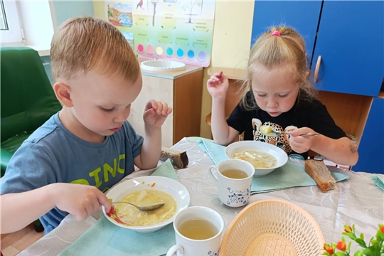 Летнее  меню: новый суп с клёцками