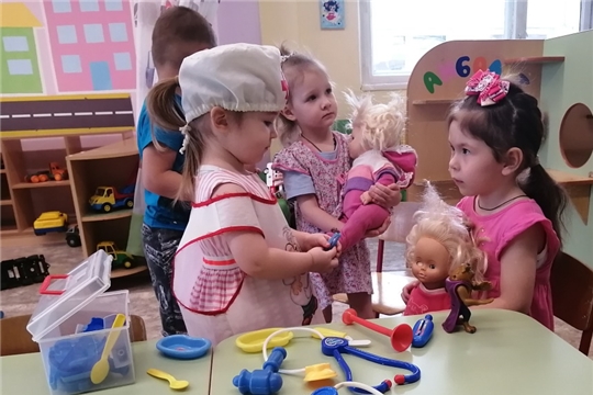 Профессия моей мамы - ветеринарный врач. (1 корпус)